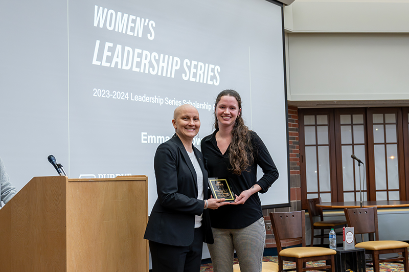 Emma Zaicow accepts award